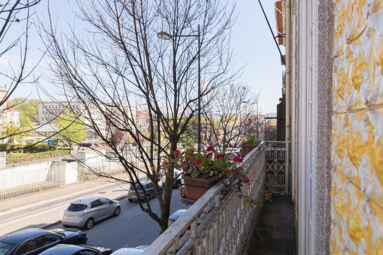 Guestready - Ayres Studio W Balcony Garden Porto Eksteriør bilde